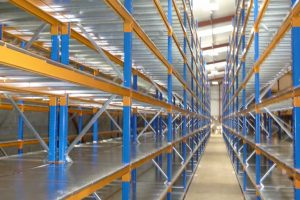 Longspan Shelving with Steel Decks in Warehouse