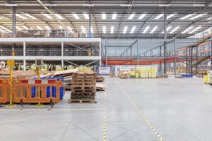 Mezzanine floor extension front on