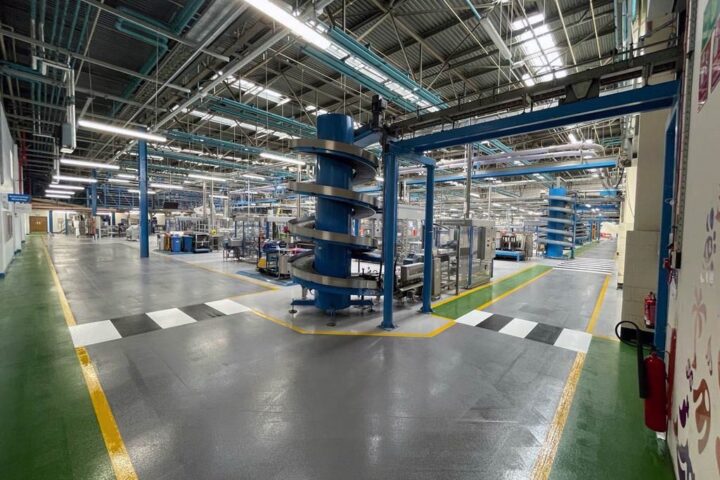 warehouse resin flooring