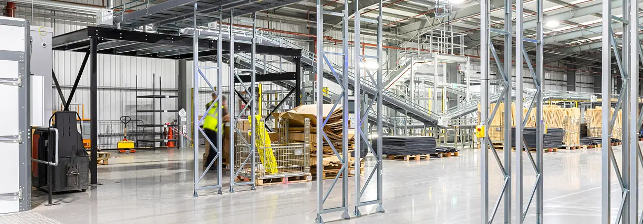 Why_Creating_Space_Is_Difficult - Avanta UK Warehouse interior with milti level conveyors