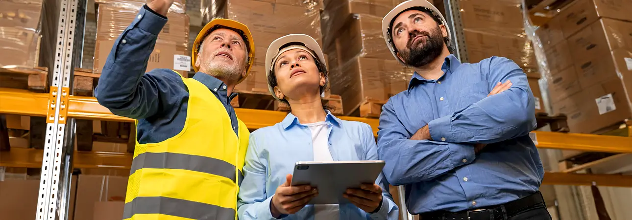 Principal vs Main vs Subcontractor - Avanta UK Workers disussing warehouse project